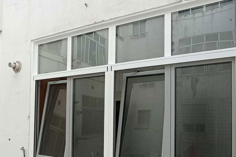 Sobrinos J.Moreno, Cierre de galería
